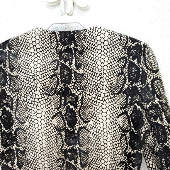 SUSAN BENDER Calf Hair Leather And Silk Python Snakeskin Print Crop Moto Jacket - Picture 11 of 16